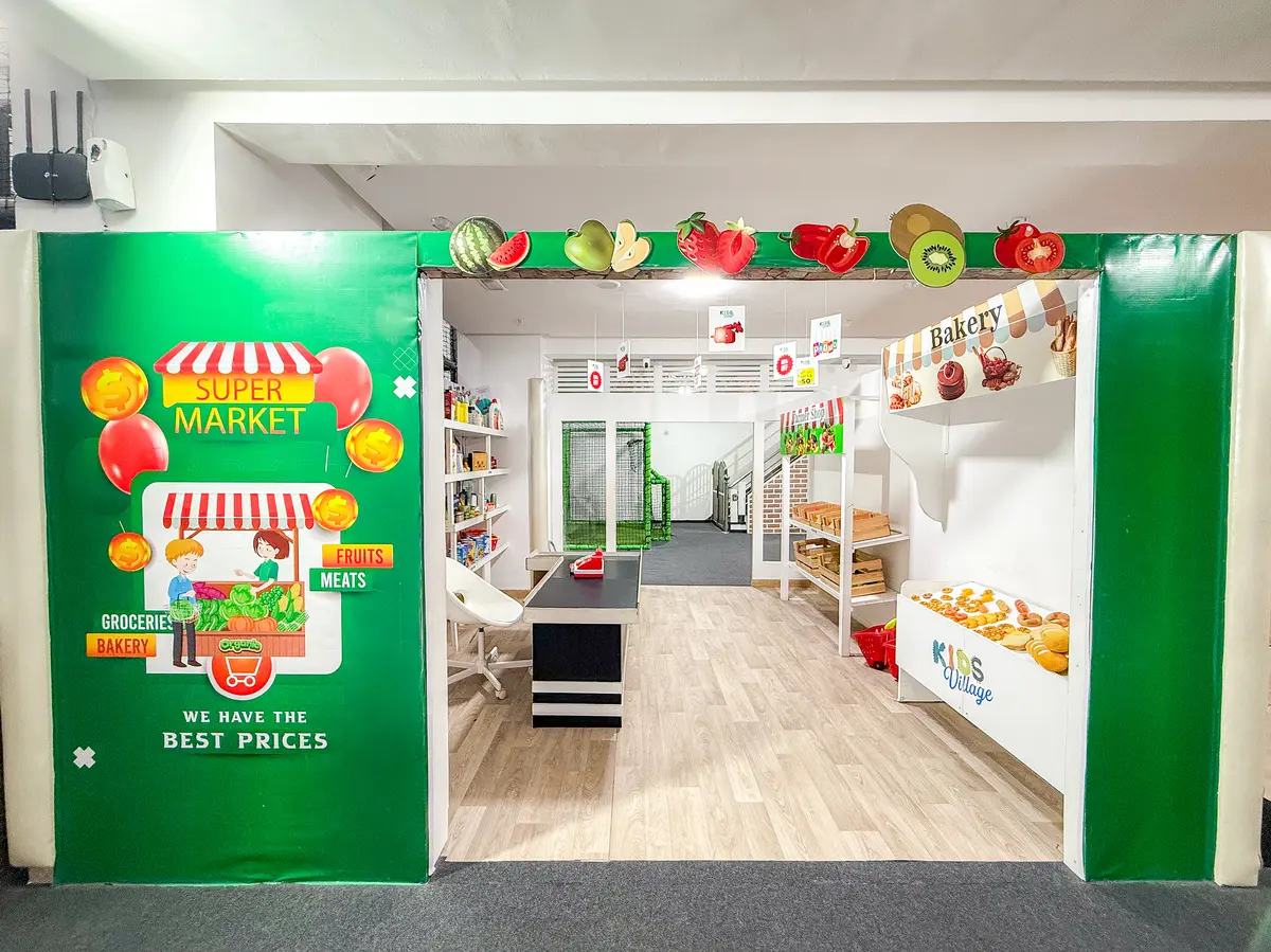 Supermarket